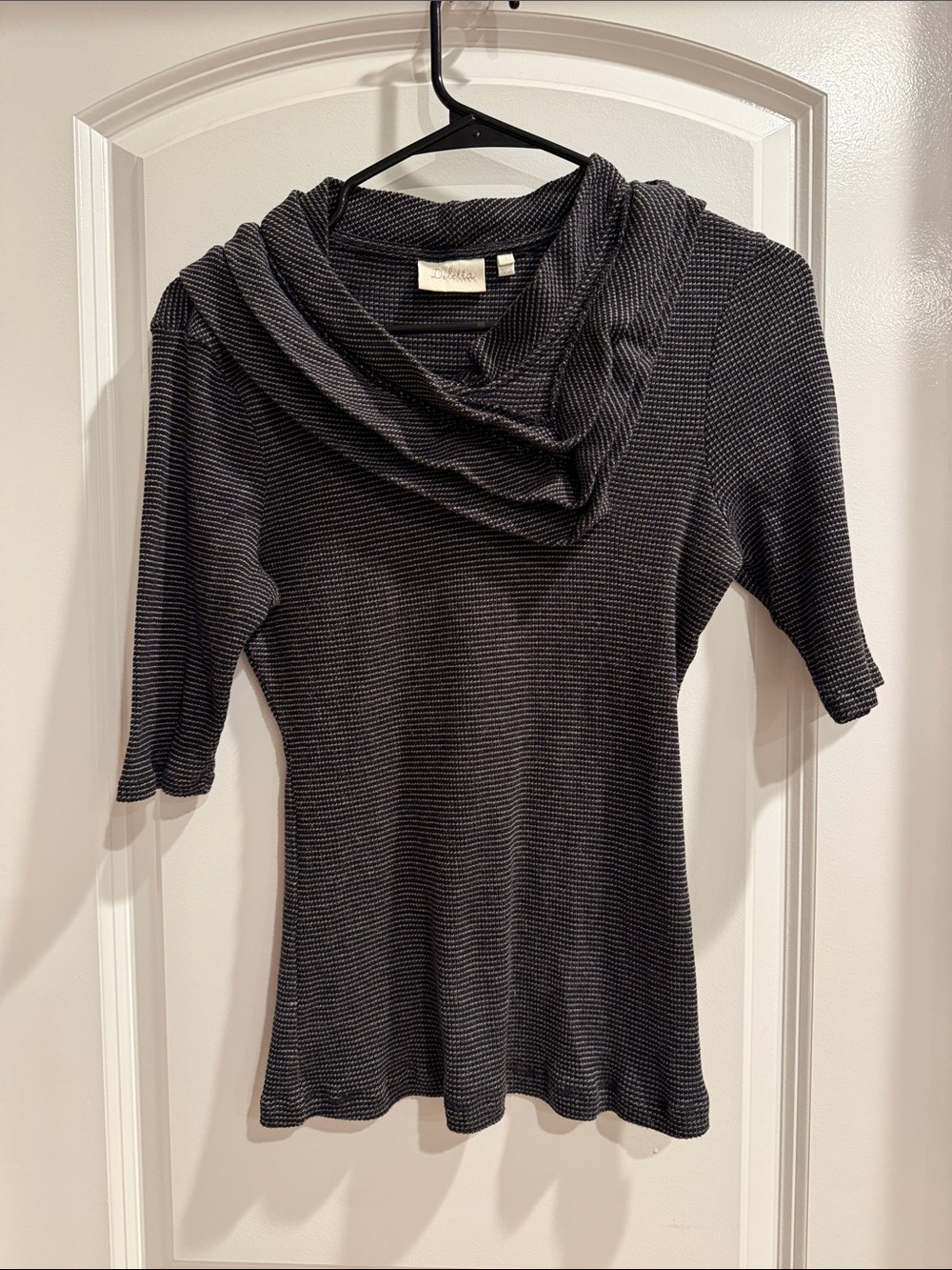 🪷Beautiful Anthropologie Deletta Top🪷